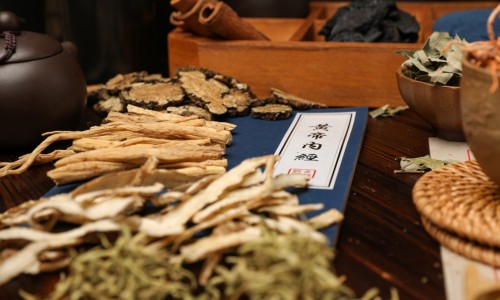 三棵针果实-三棵针浆果作用与用法网 - 网站提供三棵针果实小常识、三棵针浆果作用与用法视频